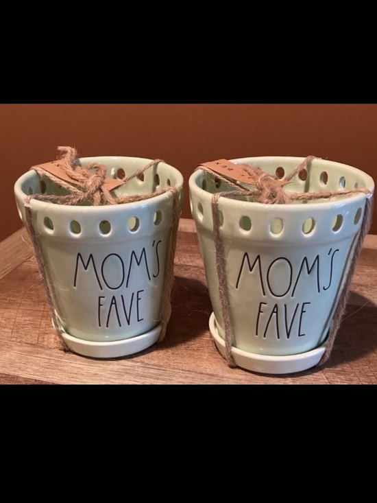 Rae Dunn Other - Rae Dunn 2pc Mint Green "MOM'S FAVE" Ceramic Planter Pair